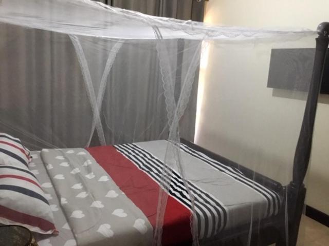 Okra House Hotel Entebbe Ngoại thất bức ảnh